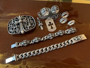 chrome hearts
